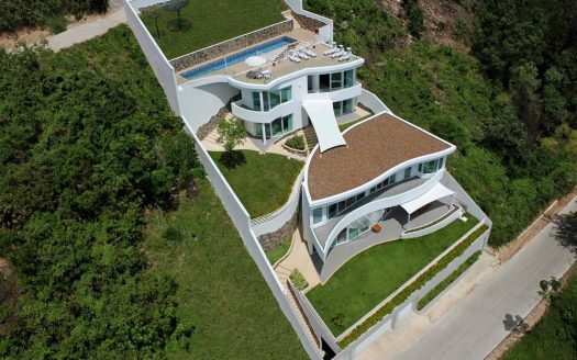 Villa 5 Camere Vista Mare in Vendita Chalong