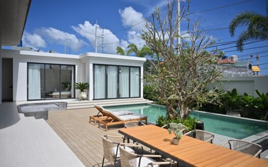 Villa 4 Camere con Piscina in Vendita a Kata
