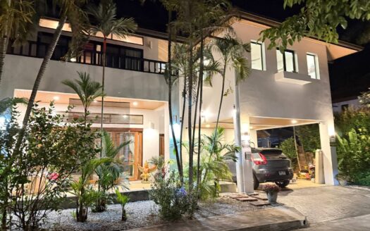 Villa 4 Camere in Vendita Royal Estate Rawai Phuket