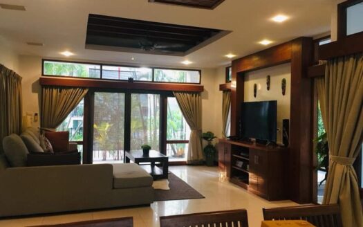 Villa 4 Camere in Vendita Royal Estate Rawai Phuket